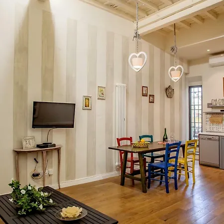 Renaissance Apartment Florenz